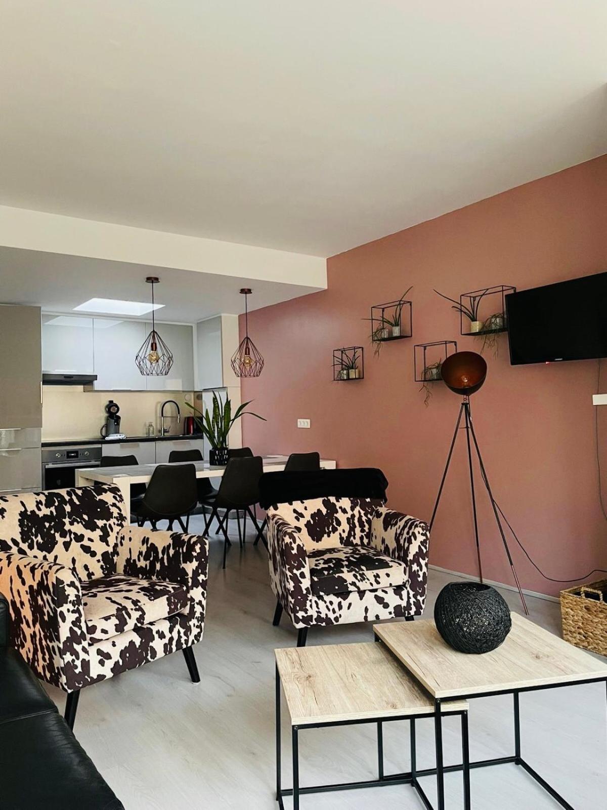 Appartement Thea มิดเดิลแกร์เกอ ภายนอก รูปภาพ